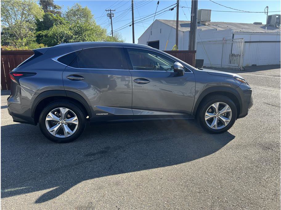 Used 2017 Lexus NX 300h 300h Sport Utility 4D image 8