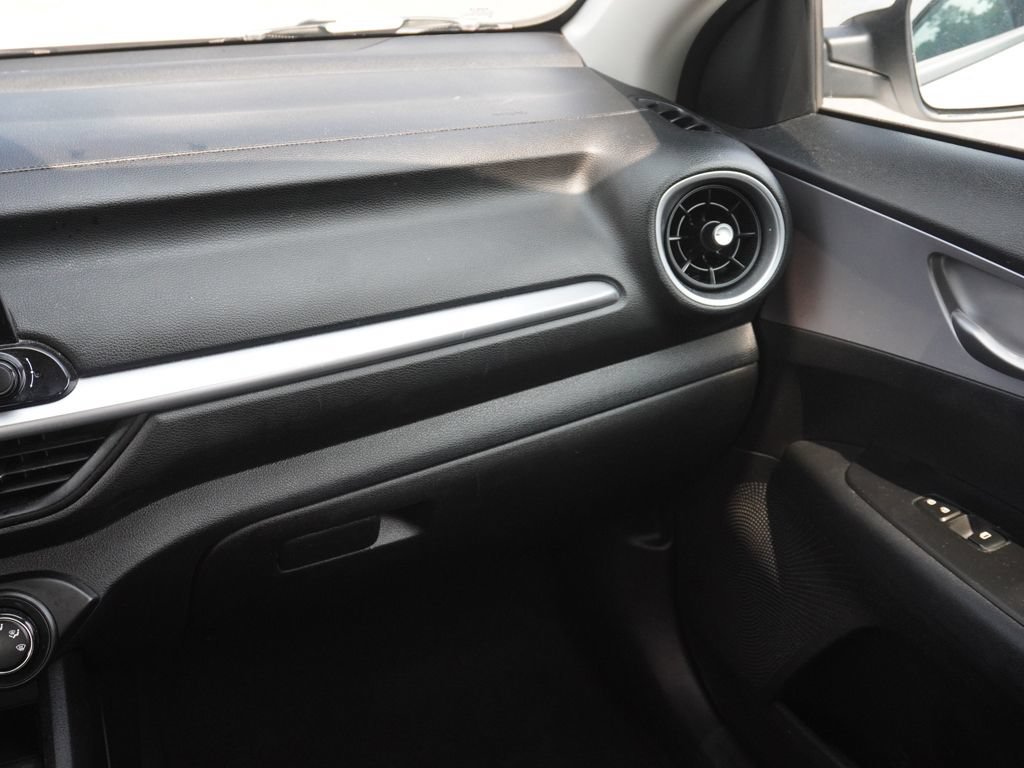 Used 2024 Kia Forte LXS FWD image 31