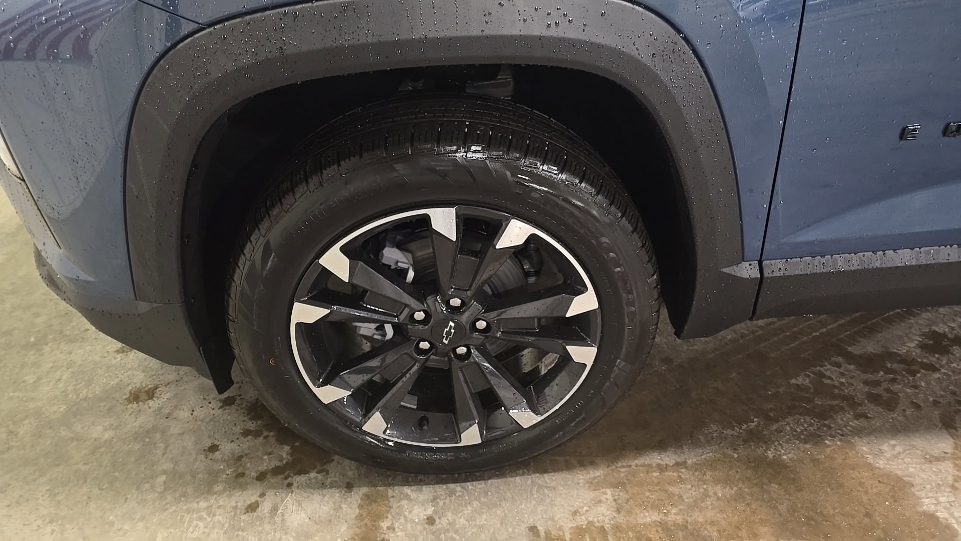 New 2026 Chevrolet Equinox RS image 4