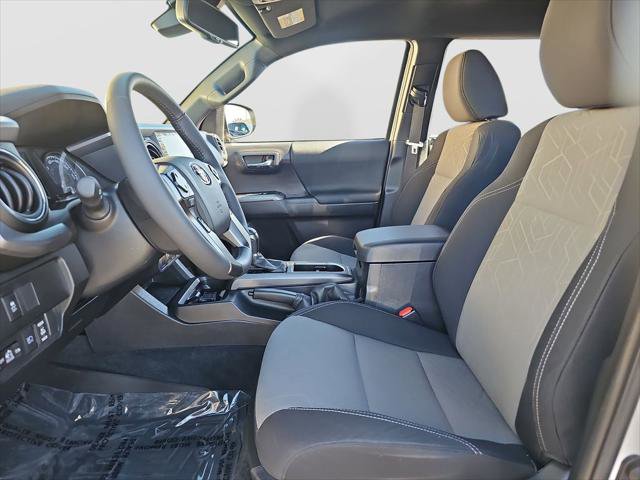 Certified 2023 Toyota Tacoma TRD Off-Road AWD/4WD image 16