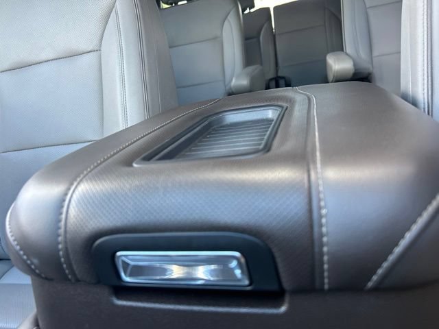 Used 2022 GMC Yukon XL SLT w/ SLT Premium Package AWD/4WD image 27
