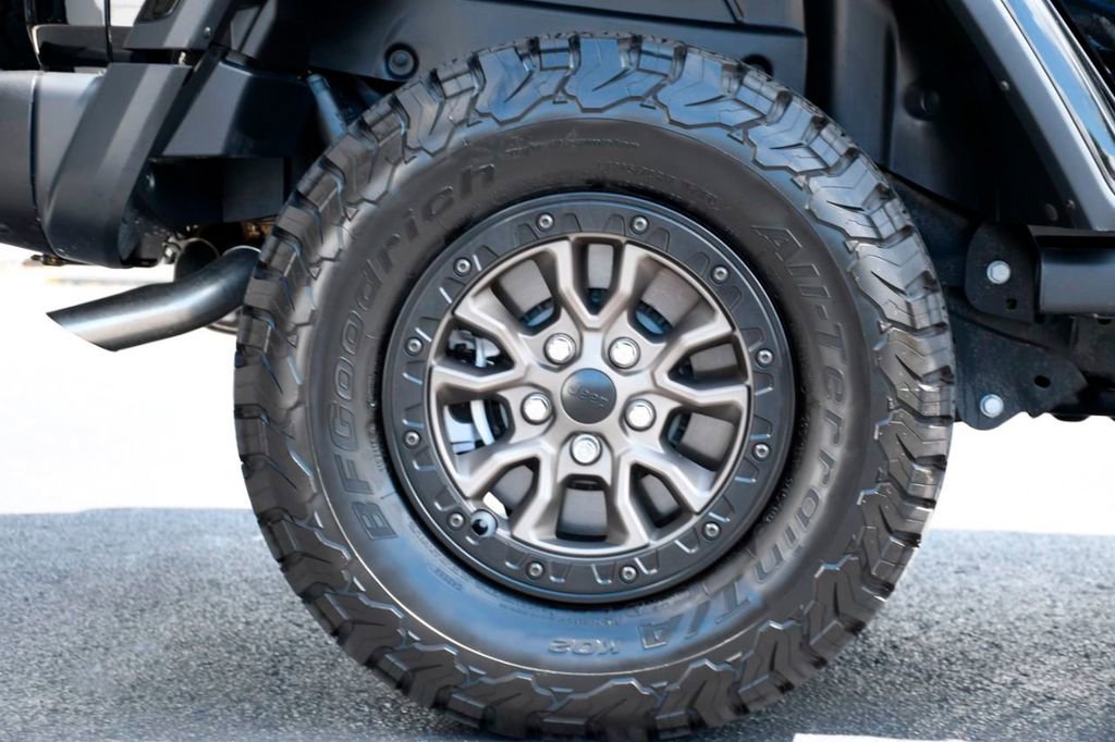 Used 2023 Jeep Wrangler Unlimited Rubicon 392 image 25