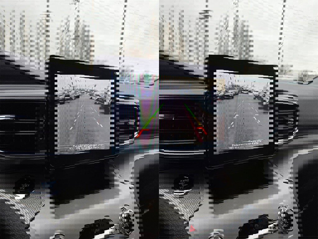 Used 2024 Ford Explorer XLT w/ Equipment Group 202A image 14