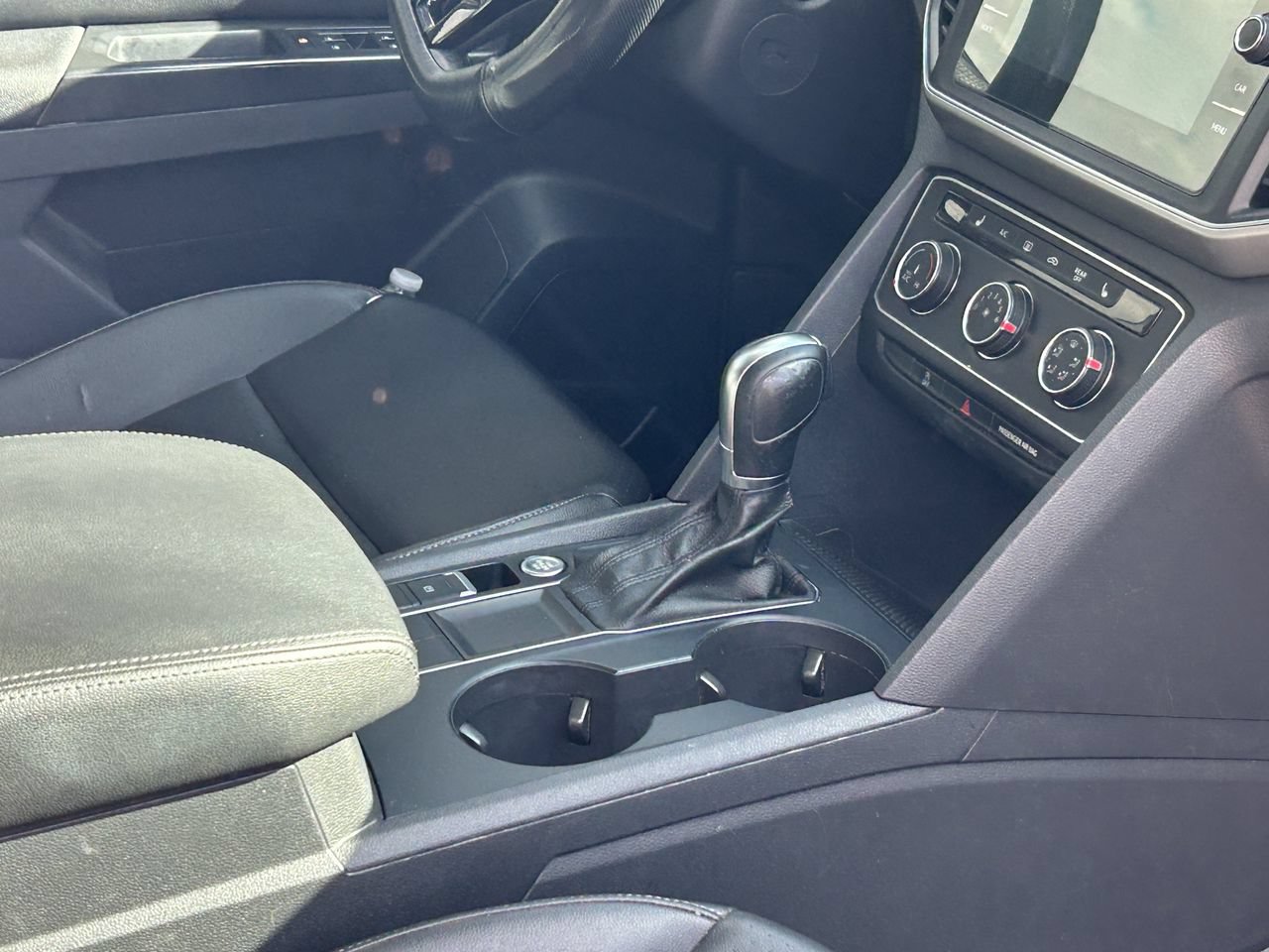 Used 2018 Volkswagen Atlas SE FWD image 10