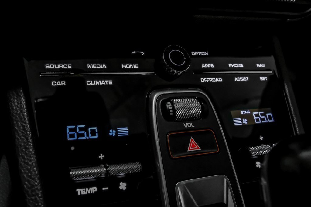 Used 2023 Porsche Cayenne image 26