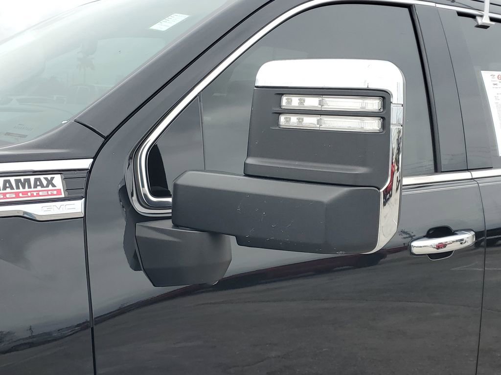 Used 2021 GMC Sierra 3500 Denali w/ Denali Ultimate Package image 19