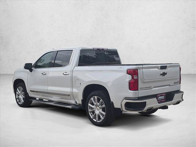 Used 2022 Chevrolet Silverado 1500 High Country w/ High Country Premium Package AWD/4WD image 8