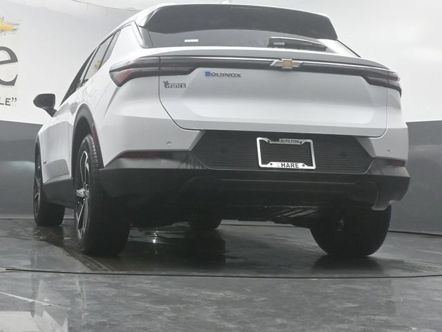 New 2026 Chevrolet Equinox EV LT FWD image 32