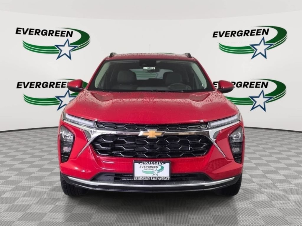 New 2026 Chevrolet Trax LT w/ Driver Confidence Package FWD image 8