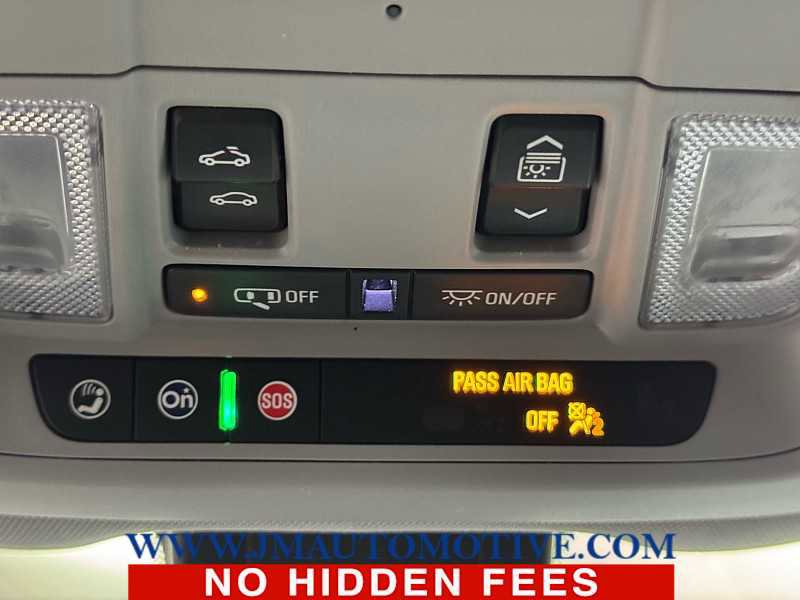 Used 2021 GMC Terrain SLT image 35