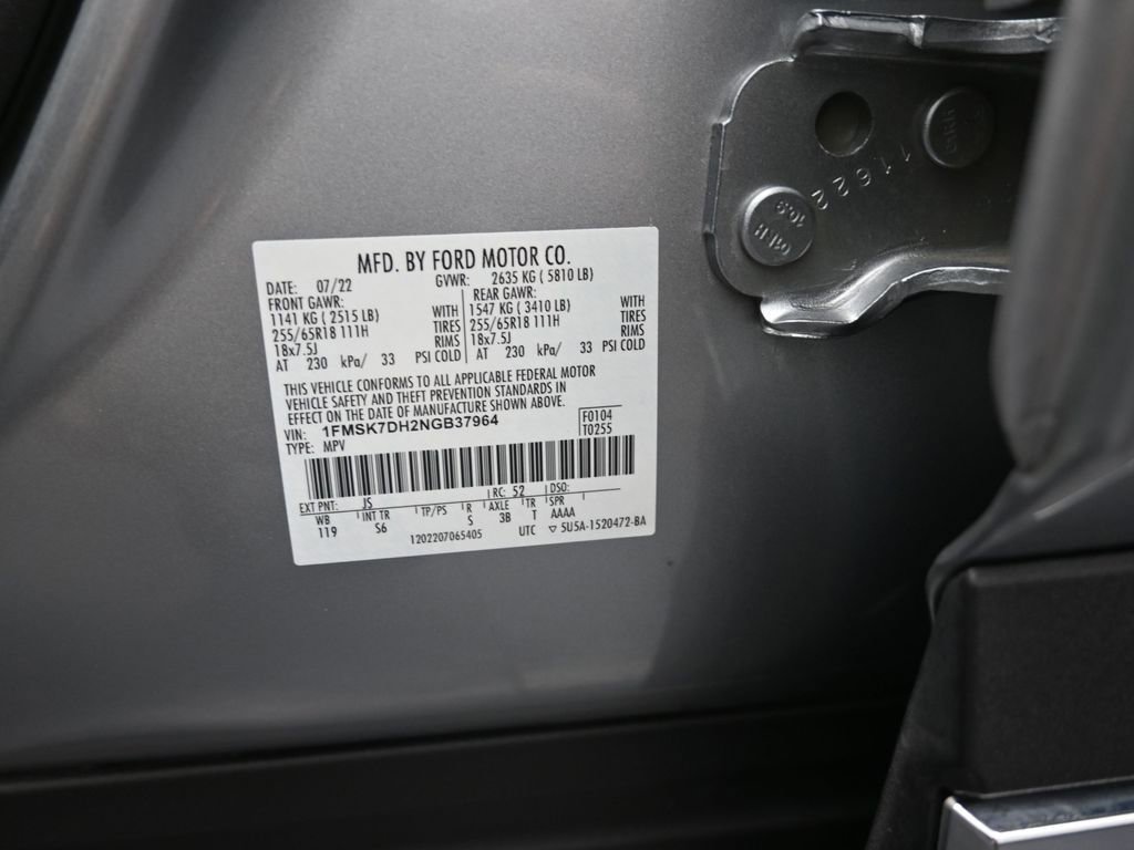 Used 2022 Ford Explorer XLT w/ Equipment Group 202A image 19