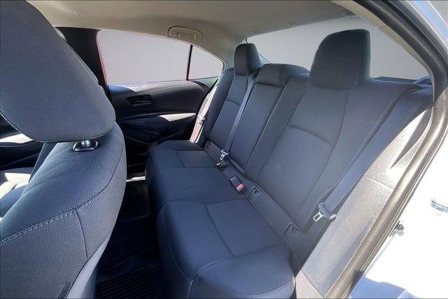 Used 2025 Toyota Corolla LE image 21