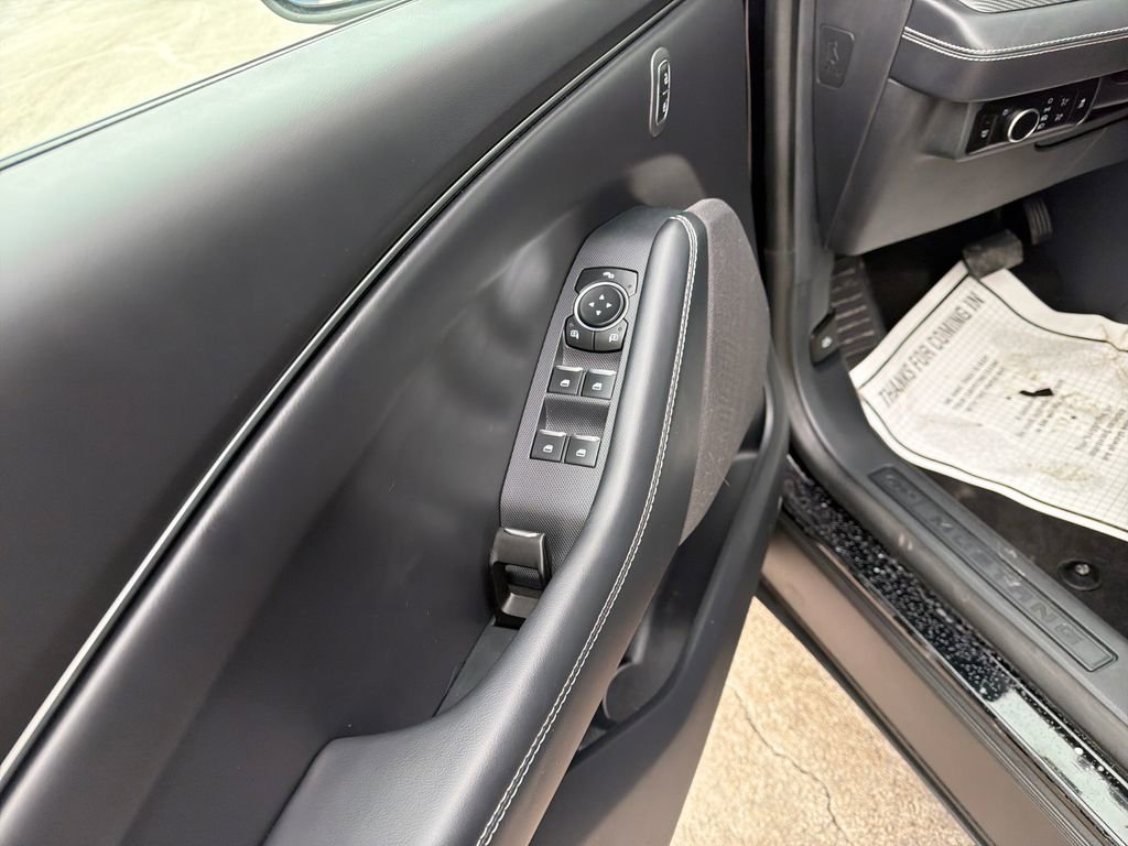 Used 2025 Ford Mustang Mach-E Select image 29