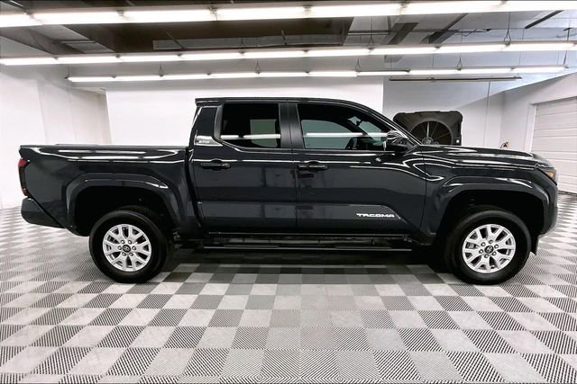 Used 2024 Toyota Tacoma SR5 image 15