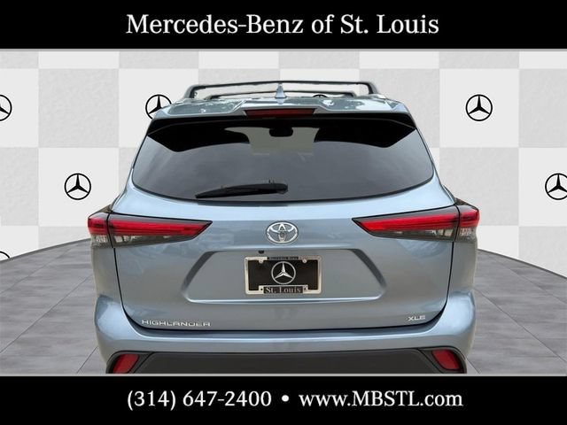 Used 2022 Toyota Highlander XLE FWD image 7