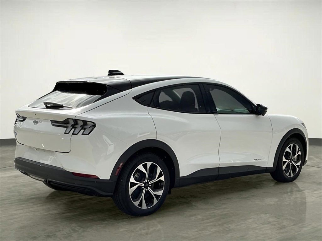 Used 2025 Ford Mustang Mach-E Select image 9