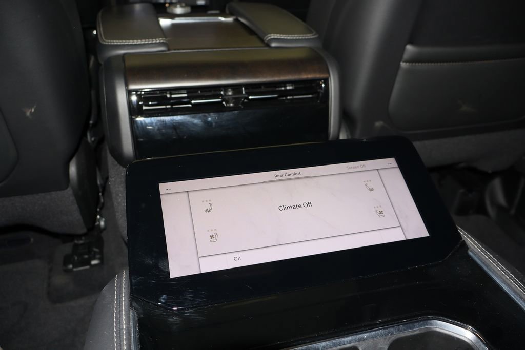 Used 2023 Jeep Grand Wagoneer Series II w/ Premium Group II image 32