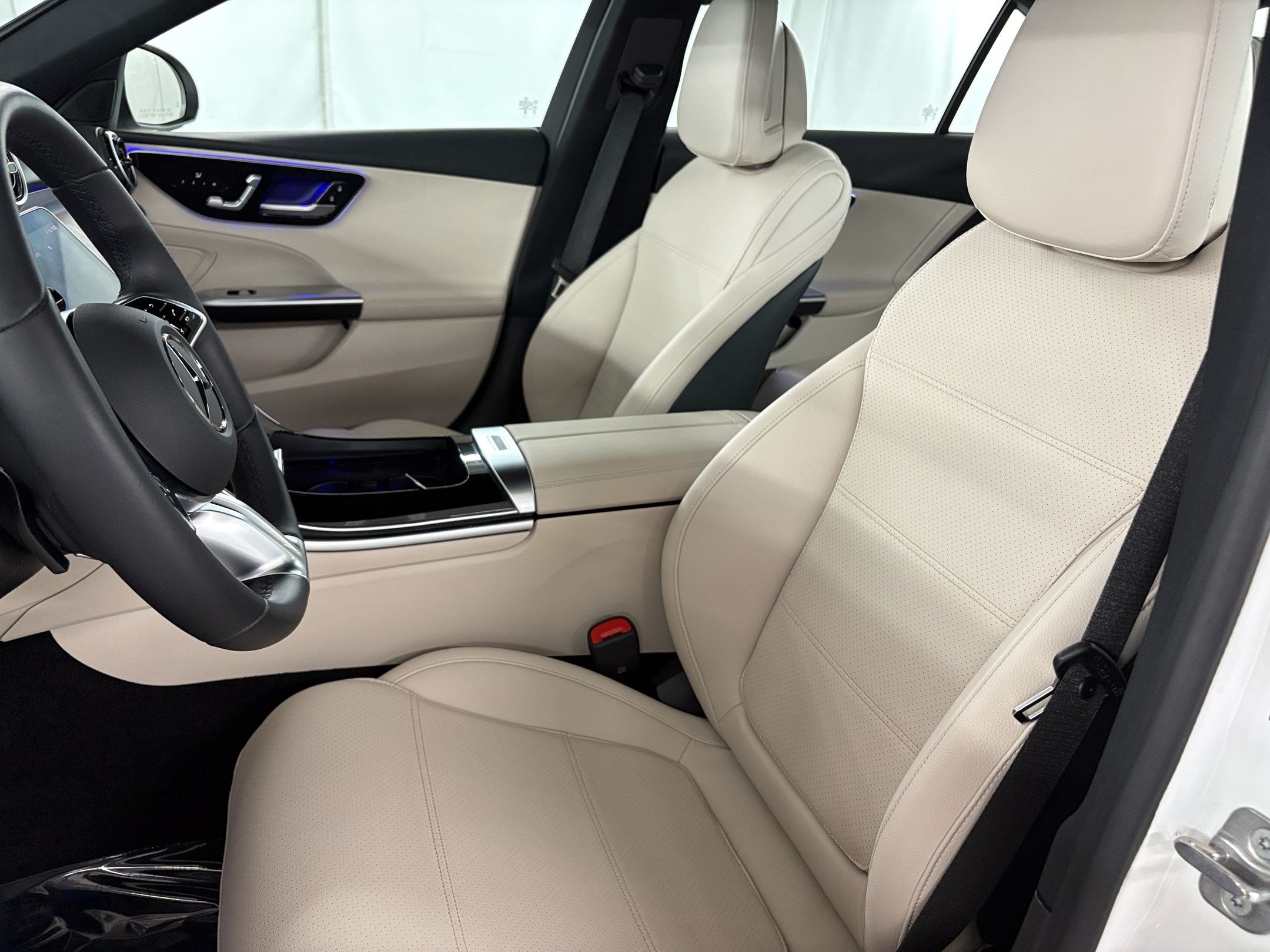 Certified 2024 Mercedes-Benz C 300 Sedan image 5
