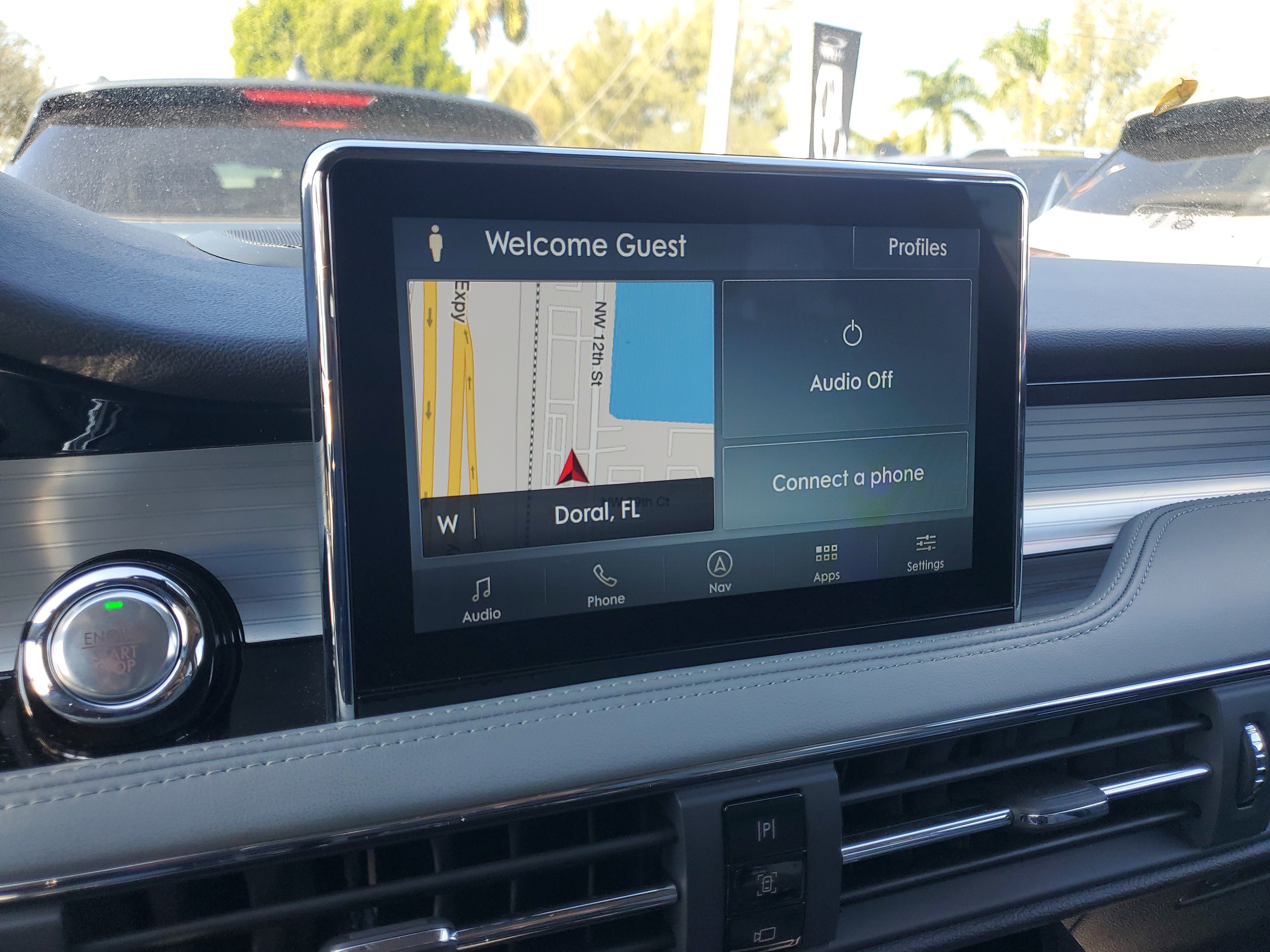 Certified 2022 Lincoln Corsair Reserve w/ Equipment Group 201A image 17