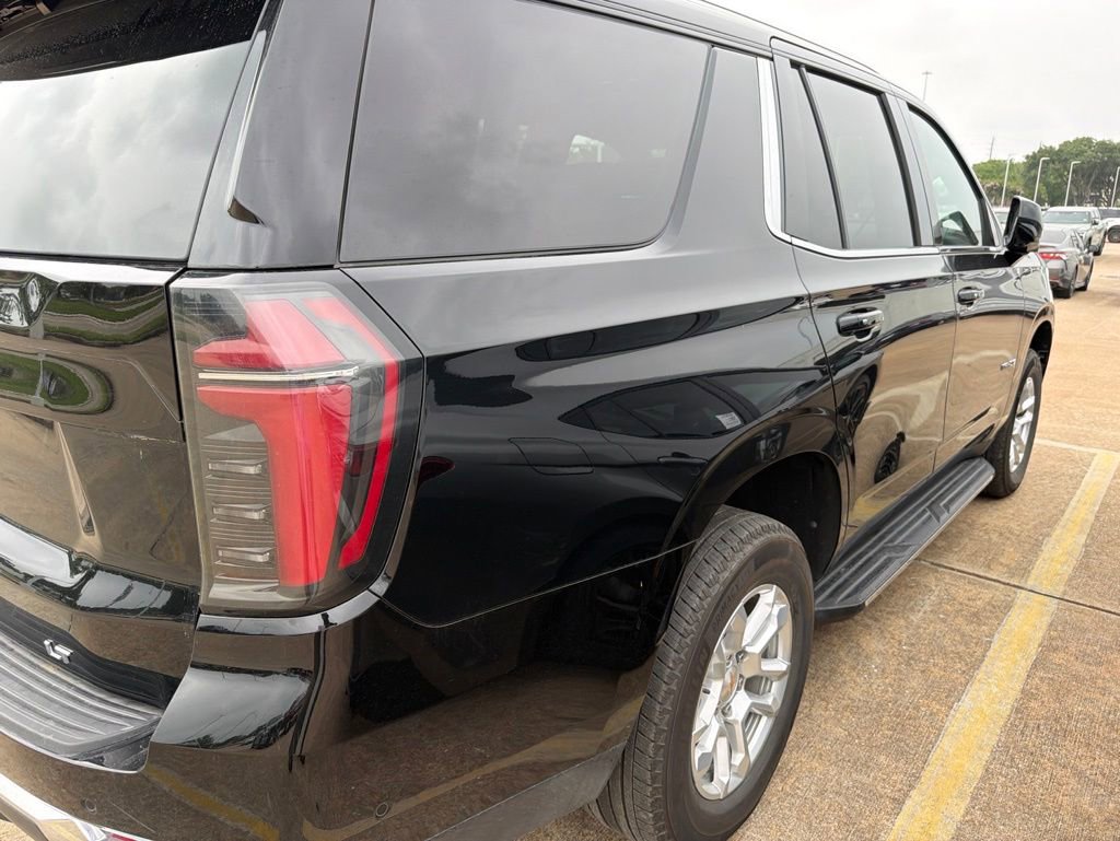 Used 2025 Chevrolet Tahoe LT AWD/4WD image 5