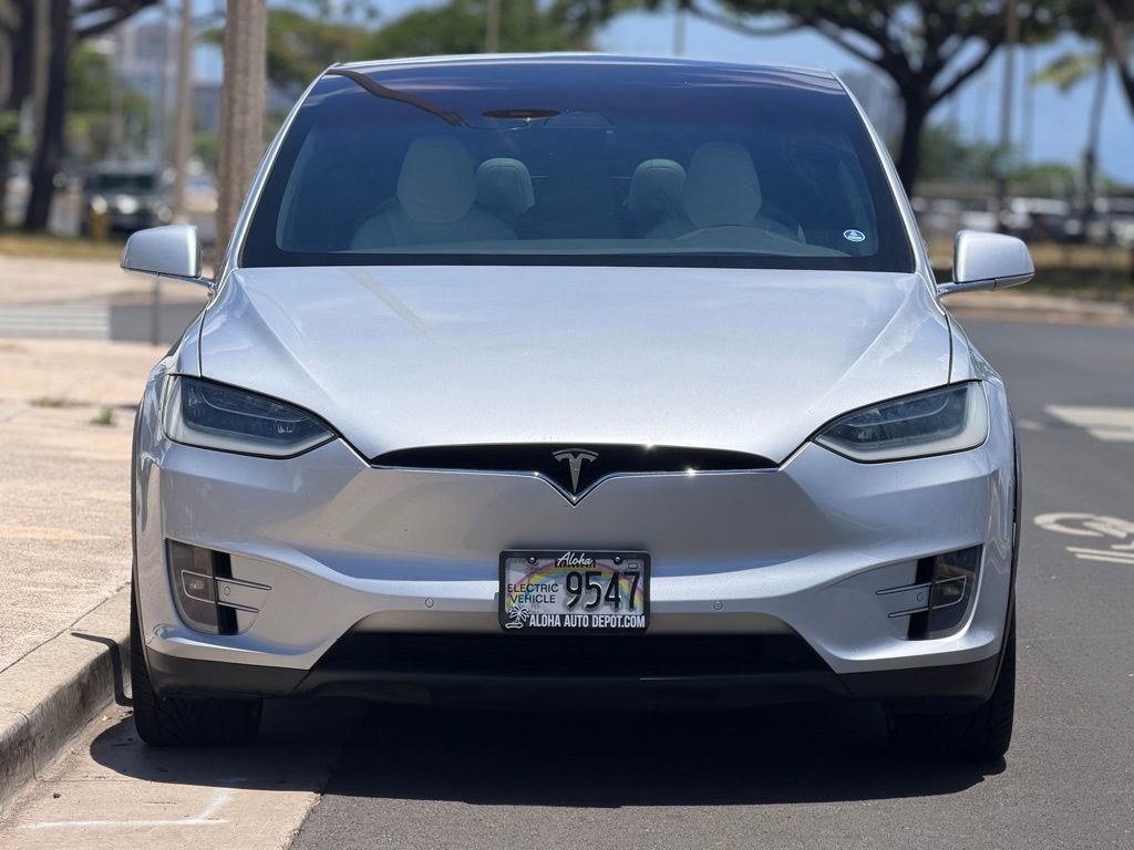 Used 2017 Tesla Model X 90D AWD/4WD image 7