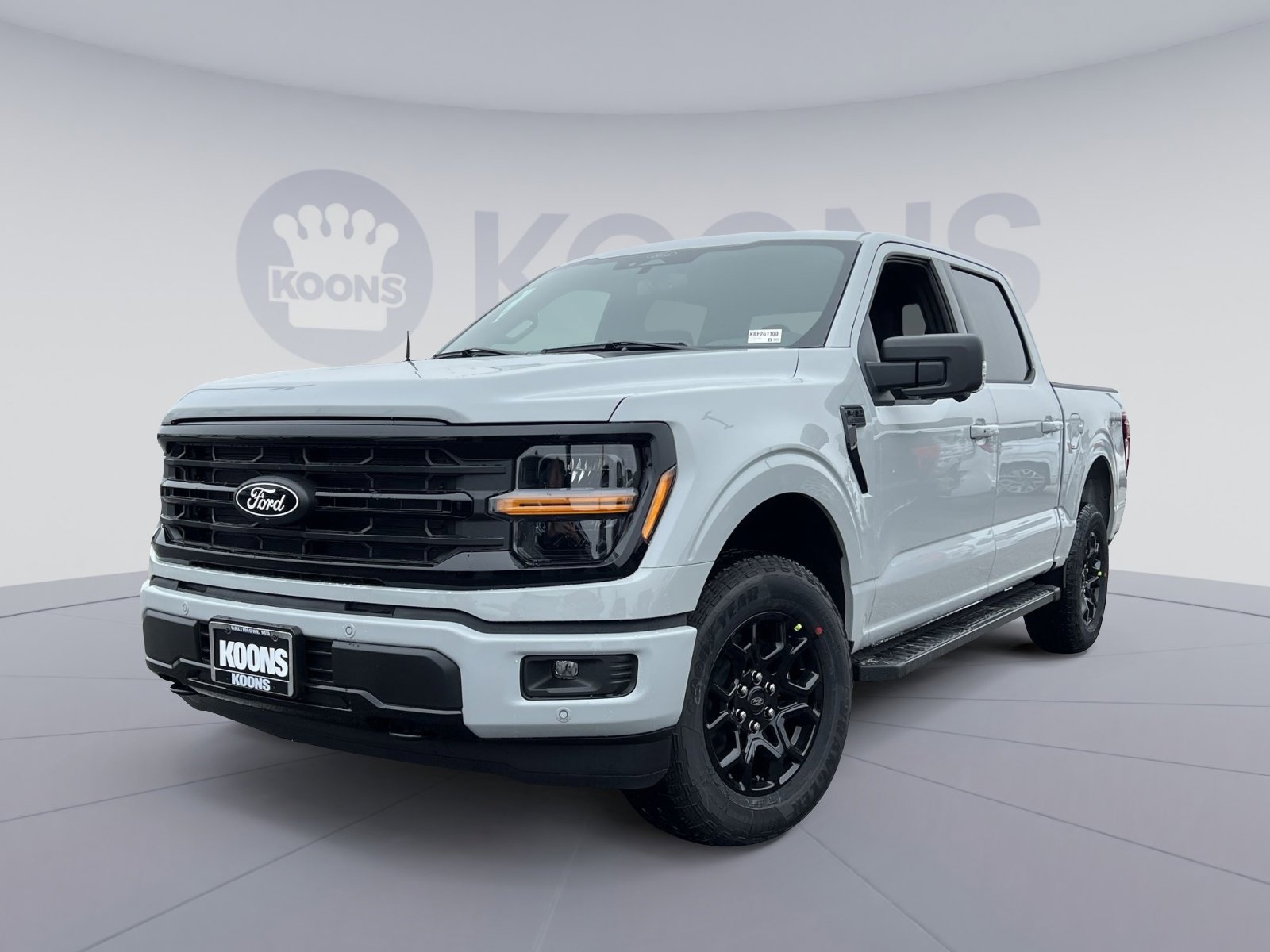 New 2026 Ford F150 XLT w/ Equipment Group 302A MID
