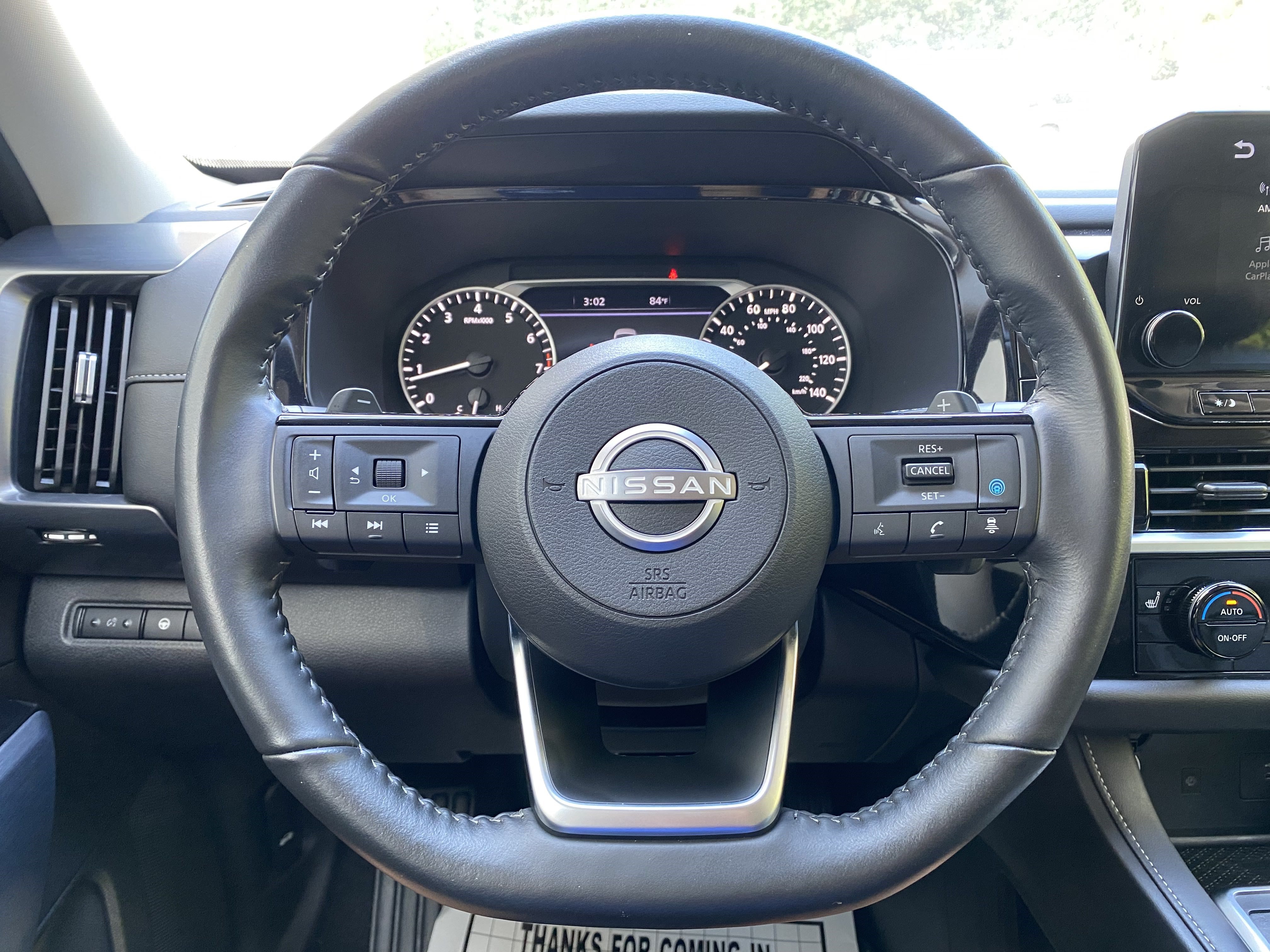 Used 2024 Nissan Pathfinder SL FWD image 18