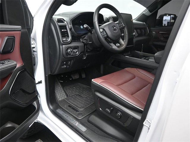 New 2025 RAM 1500 Limited image 11