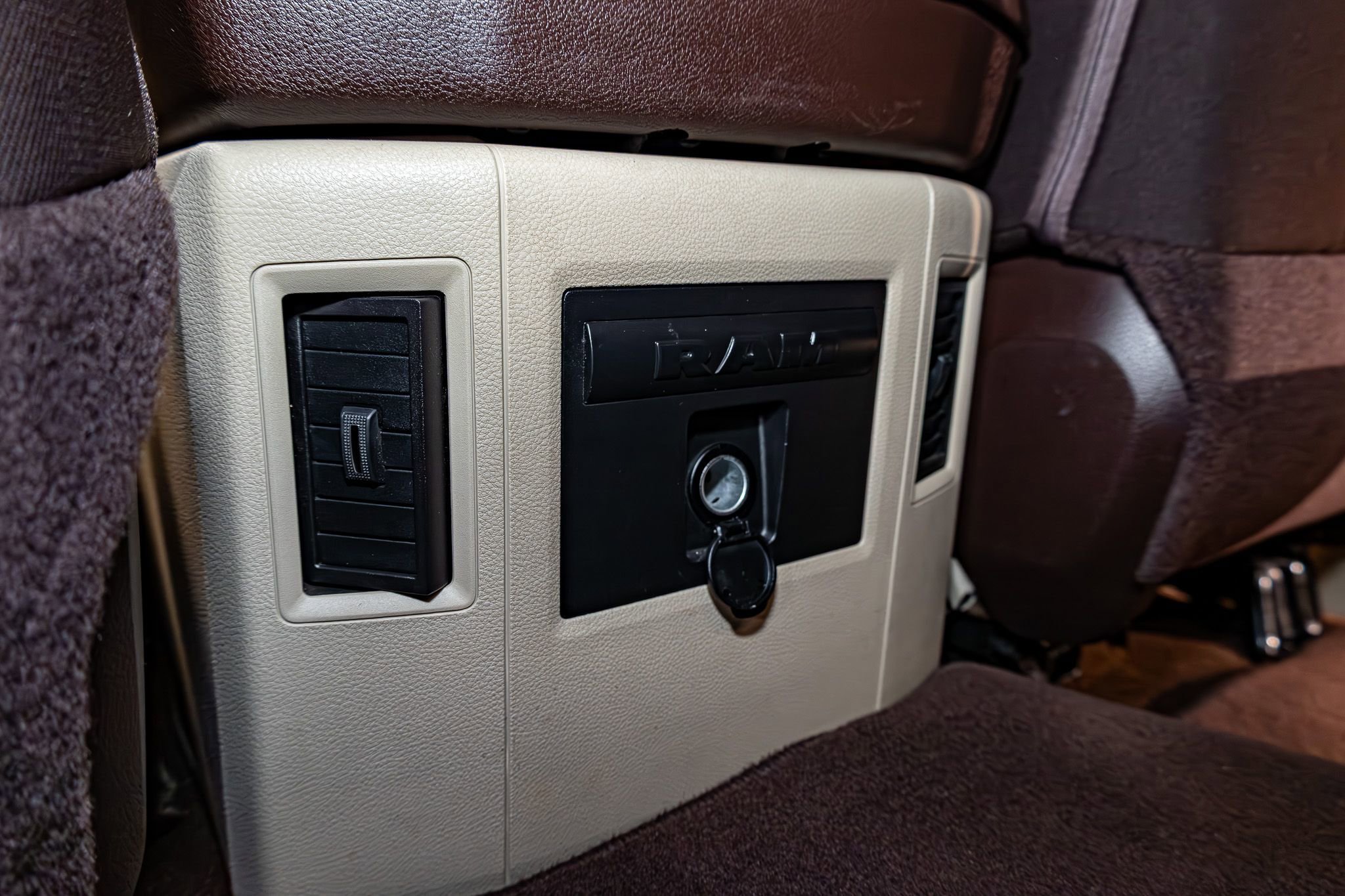 Used 2015 RAM 3500 Big Horn image 21