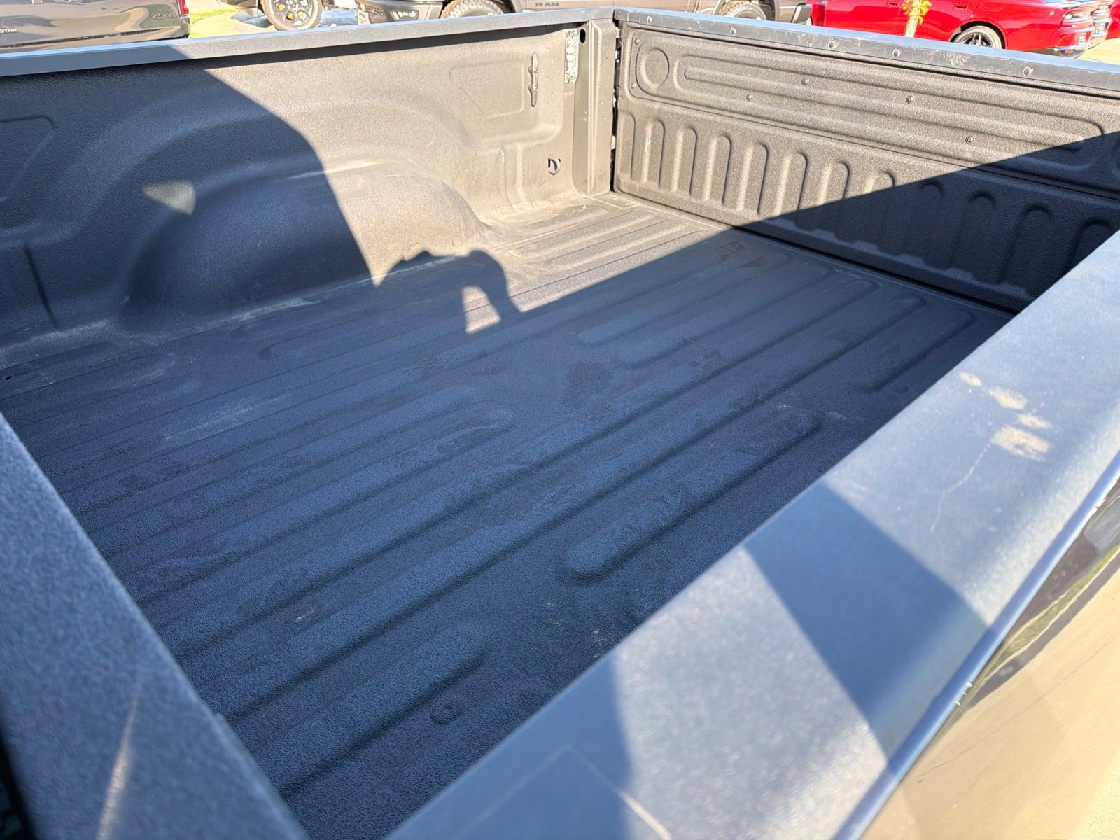 Used 2025 RAM 2500 Laramie AWD/4WD image 17