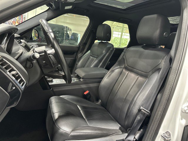 Used 2019 Land Rover Discovery SE AWD/4WD image 5