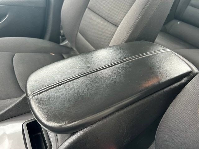 Used 2024 Chevrolet Malibu LT FWD image 31
