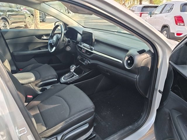 Used 2019 Kia Forte S FWD image 23
