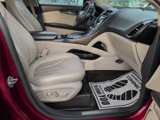 Used 2017 Lincoln MKX Reserve w/ Lincoln MKX Climate Package AWD/4WD image 20