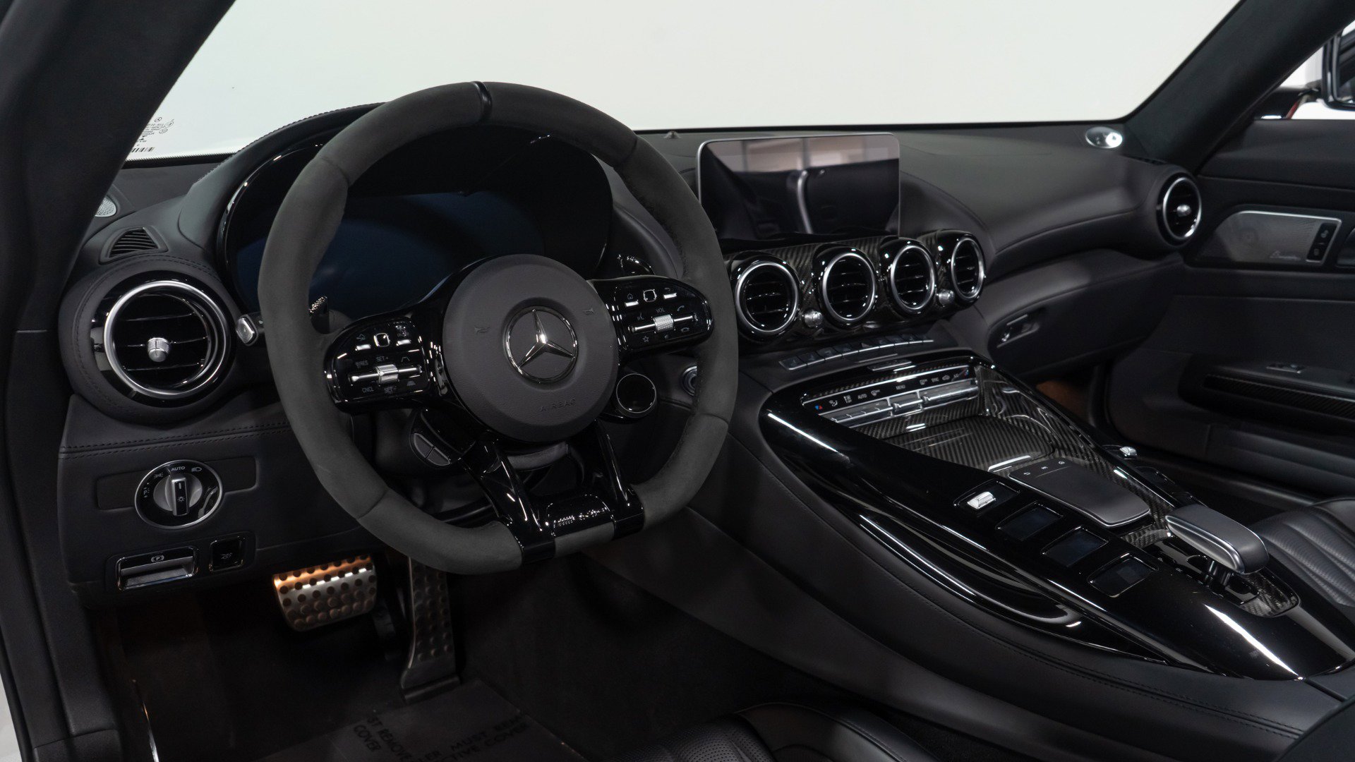 Used 2020 Mercedes-Benz AMG GT R image 49