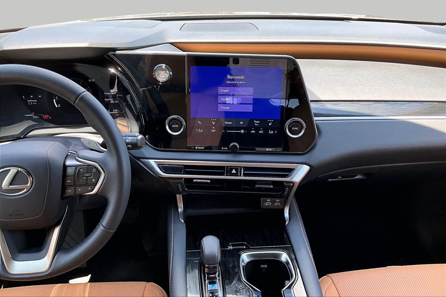 Used 2025 Lexus RX 350 FWD w/ Technology Package image 7
