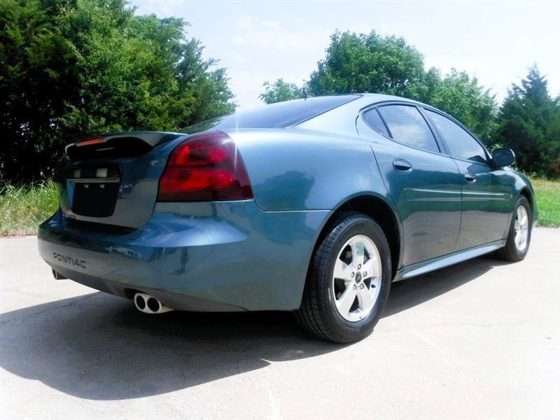 Used 2006 Pontiac Grand Prix w/ Premium Package FWD image 7