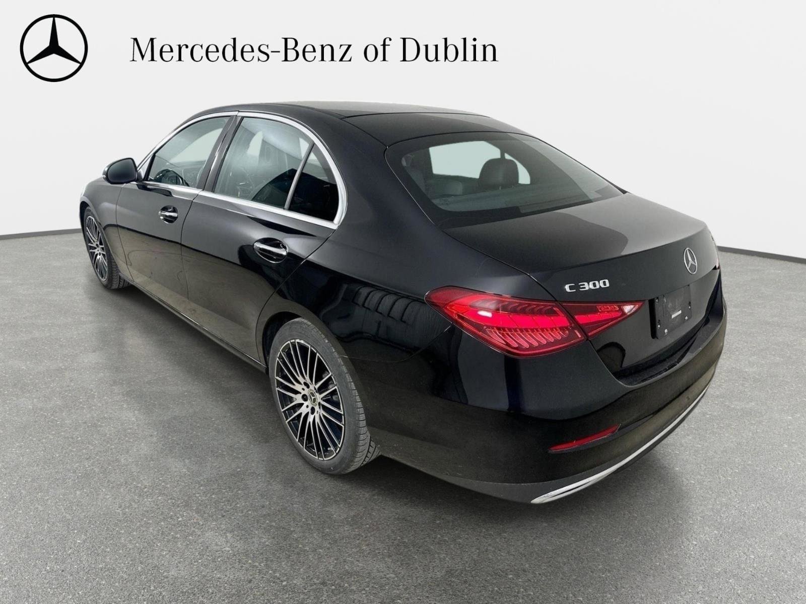 Used 2022 Mercedes-Benz C 300 4MATIC Sedan image 4