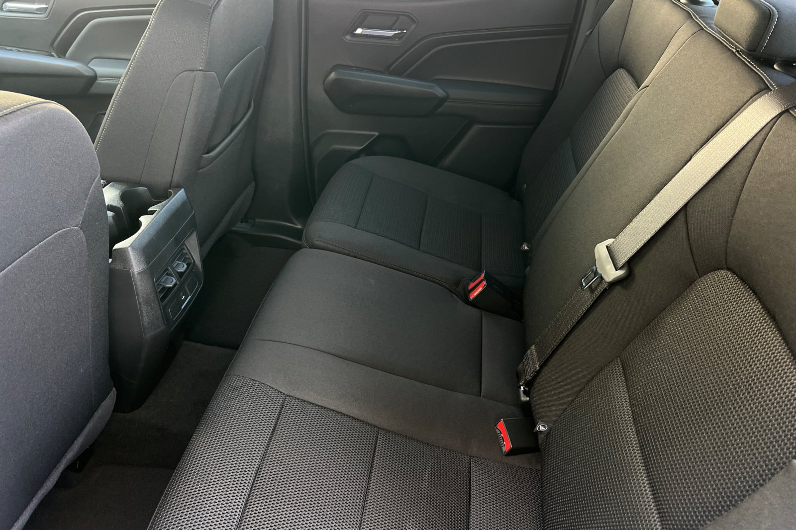 New 2026 GMC Canyon Elevation RWD image 11