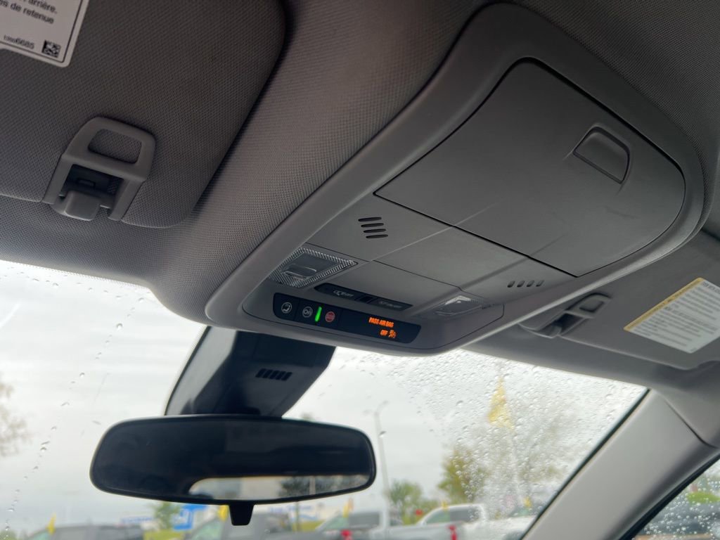 Used 2024 Chevrolet Equinox LT image 21