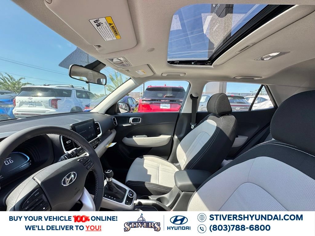 New 2026 Hyundai Venue SEL FWD image 17