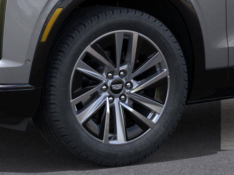 New 2027 Cadillac Vistiq Sport w/ LPO, Floor Liner Package AWD/4WD image 9