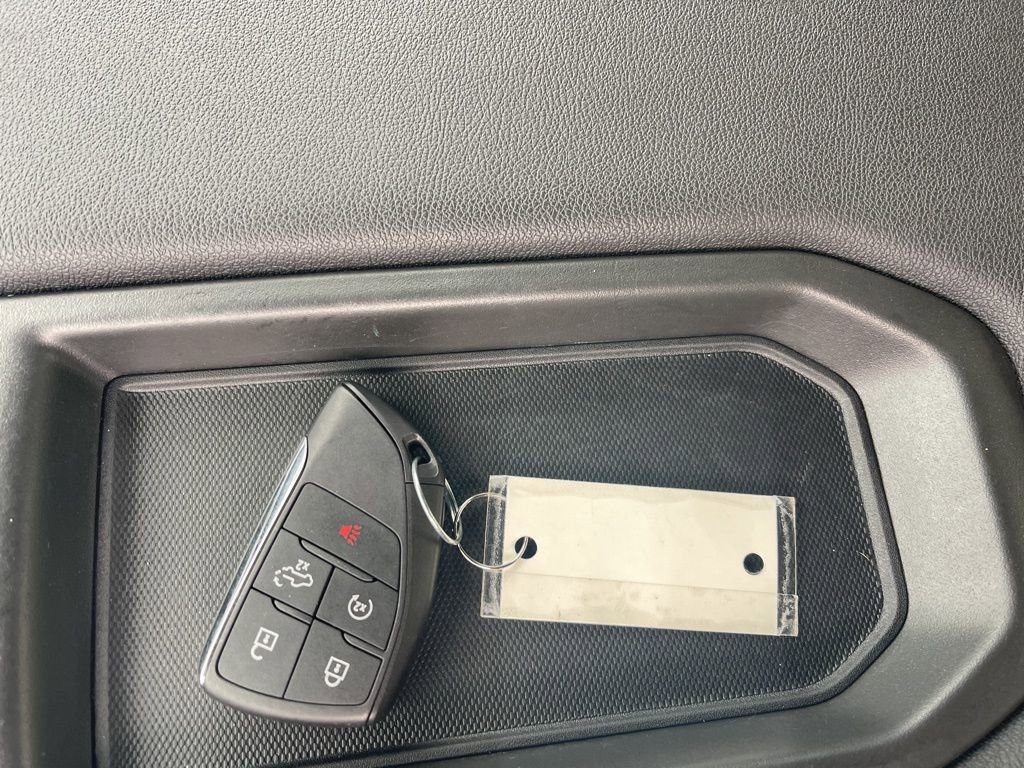 Used 2025 Chevrolet Silverado 1500 LT image 41