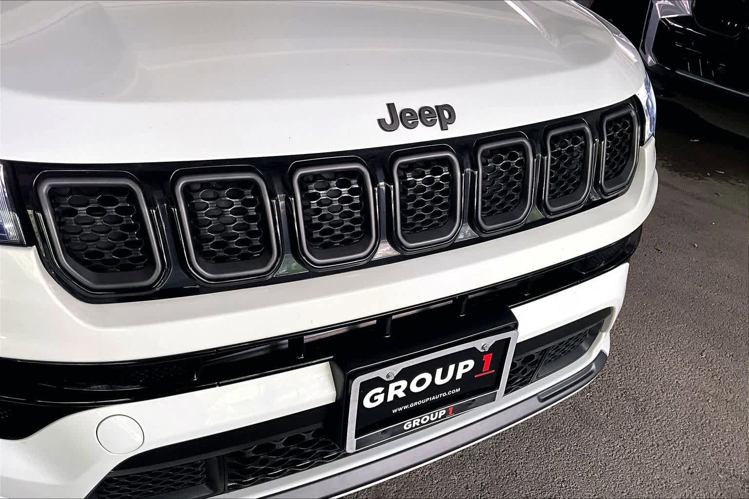Used 2023 Jeep Compass High Altitude AWD/4WD image 29