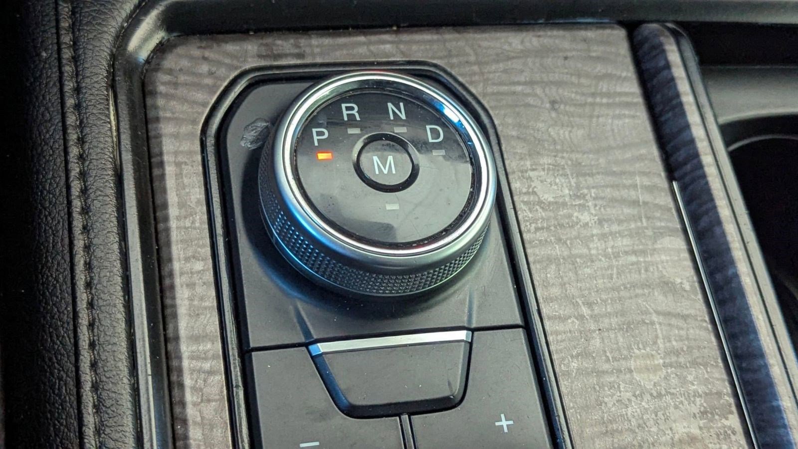 Used 2019 Ford Expedition Limited w/ Equipment Group 301A image 17