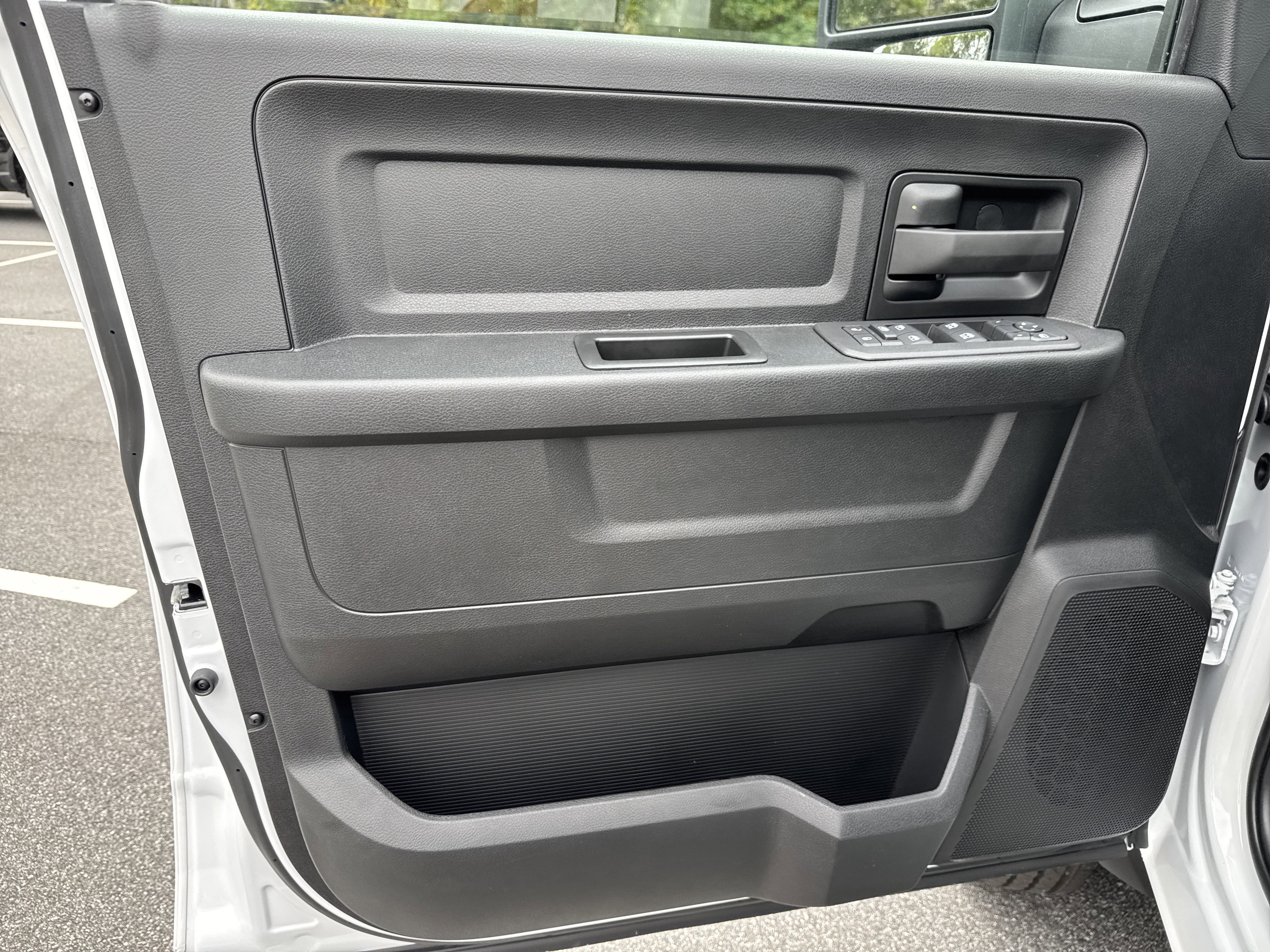 New 2026 RAM 4500 Tradesman AWD/4WD image 17
