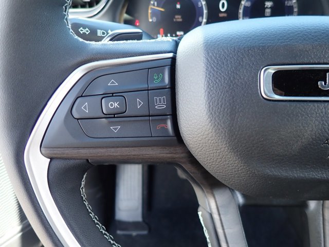 New 2026 Jeep Grand Cherokee Limited image 17