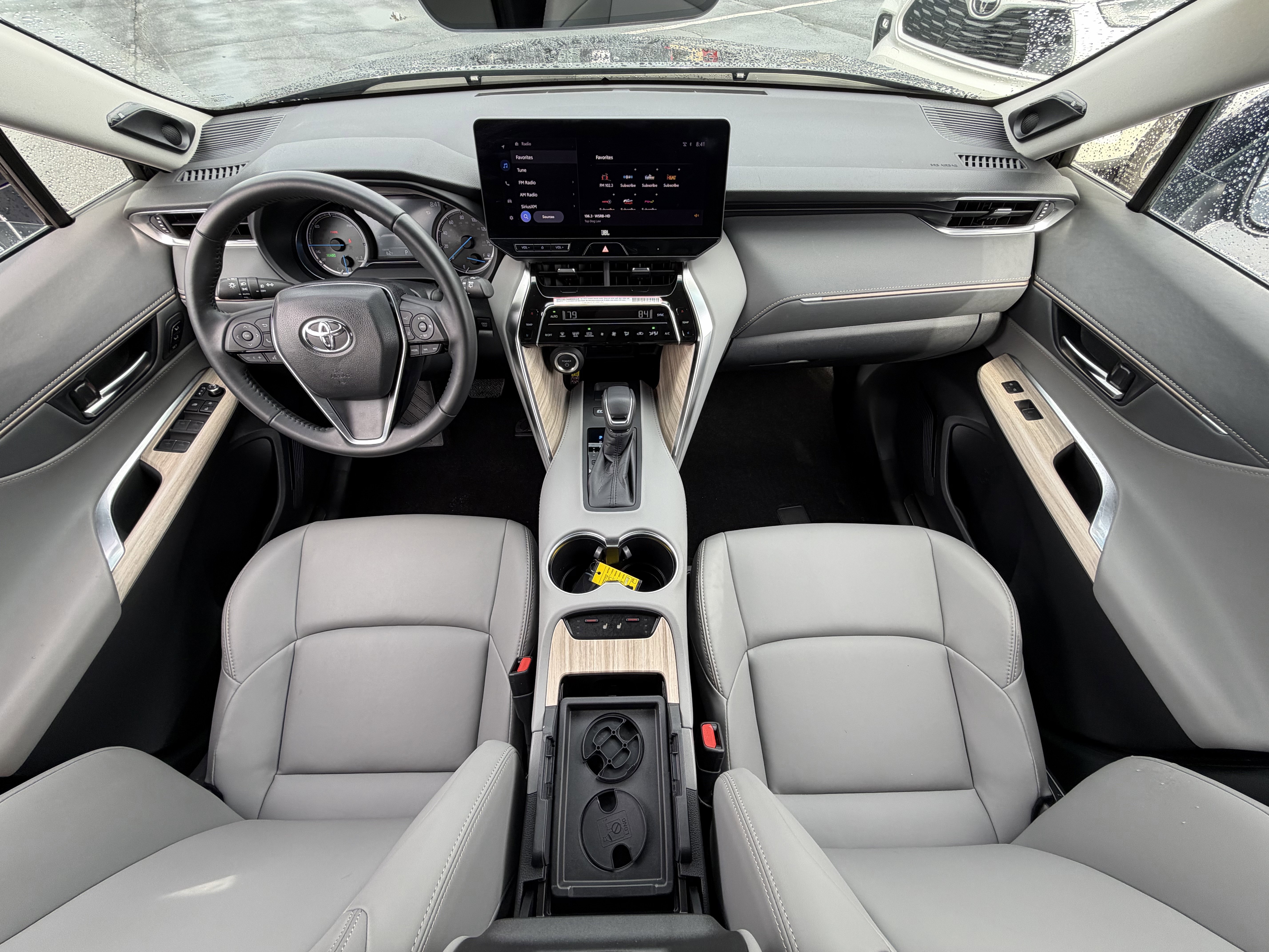 Certified 2024 Toyota Venza XLE image 17