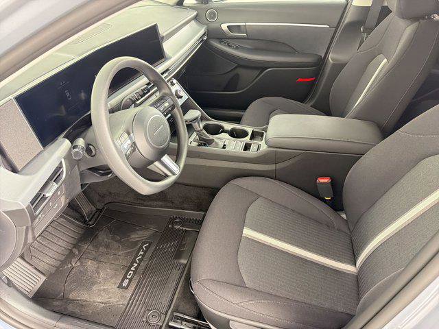 New 2026 Hyundai Sonata SE FWD image 22