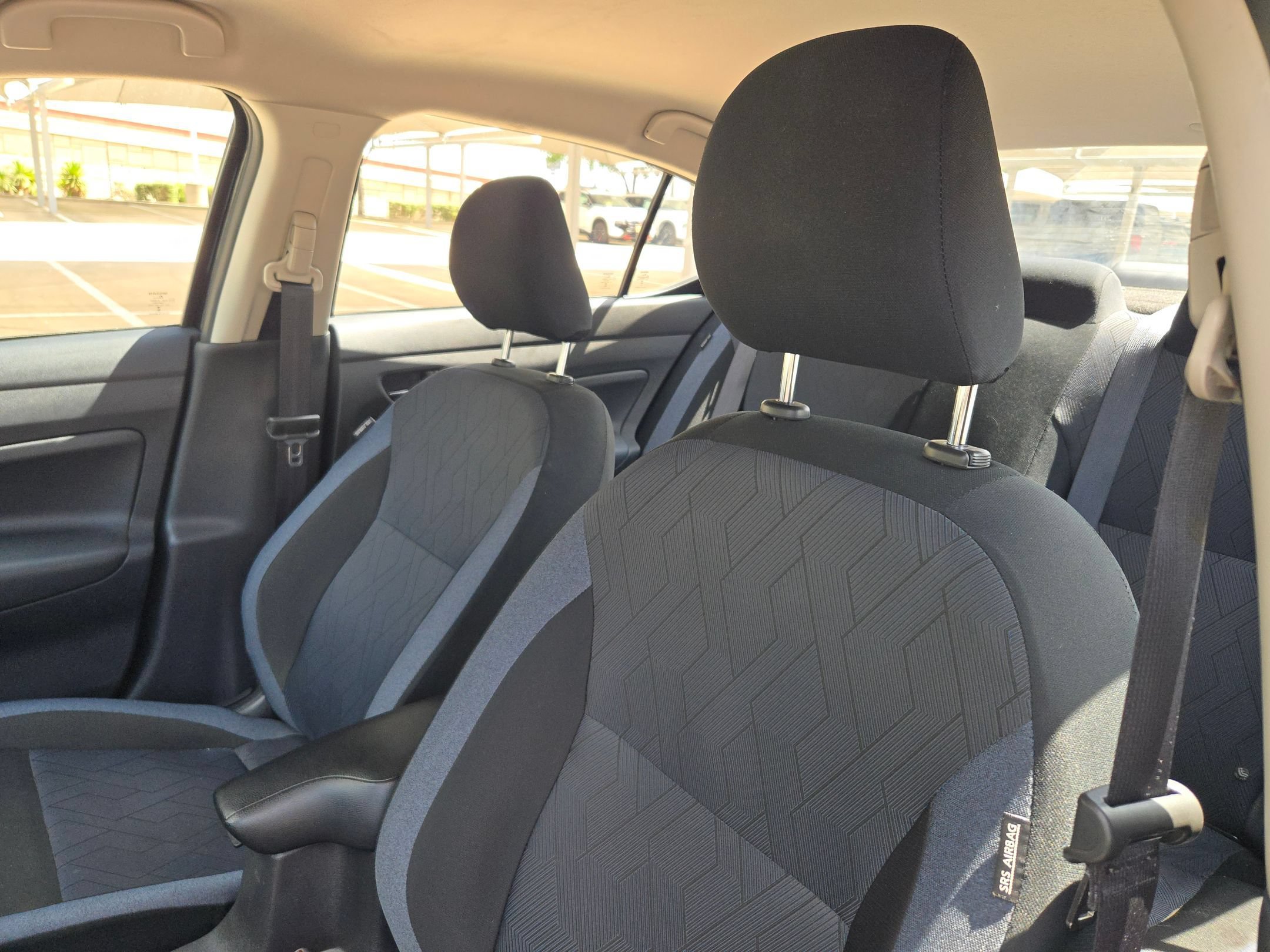 Certified 2025 Nissan Versa SV FWD image 9
